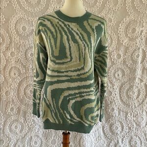 Papillon Cyclone Swirl Pattern Sweater in Green and Cream Warm & Cute